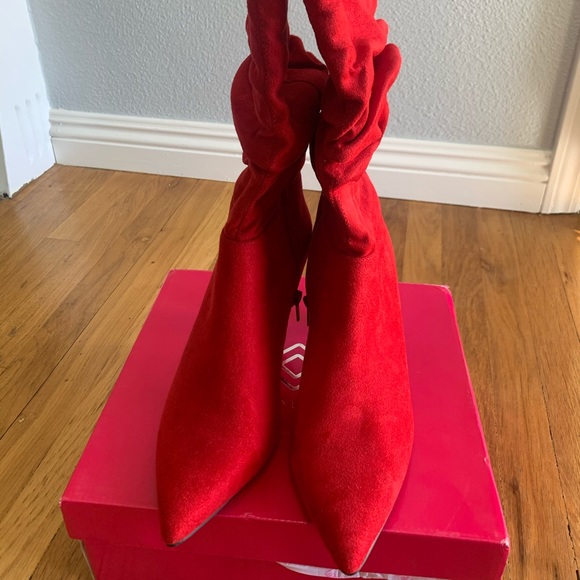 Shoes - Red heeled booties